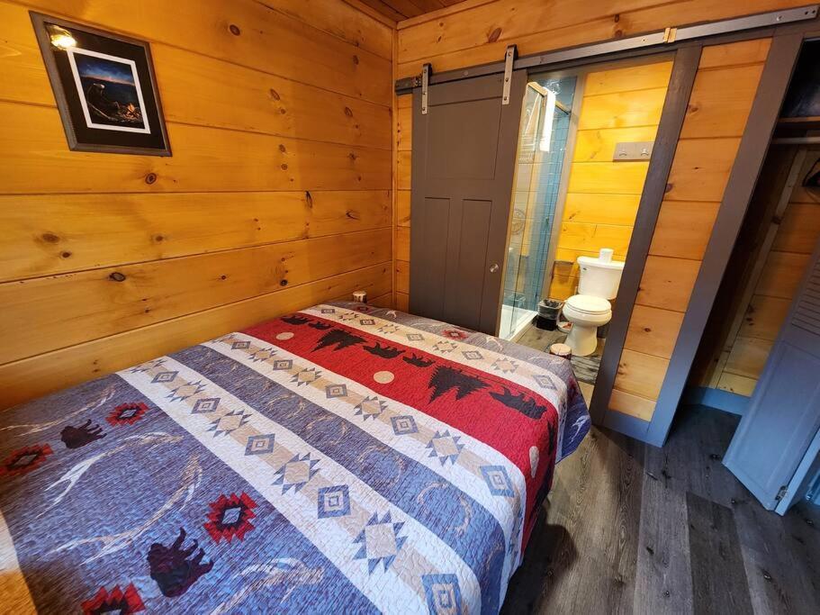Dancing Bear Cabin- Relax & Enjoy! Sevierville Extérieur photo