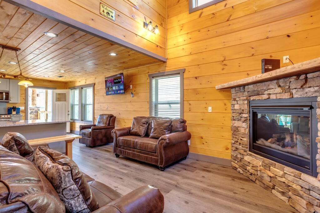 Dancing Bear Cabin- Relax & Enjoy! Sevierville Extérieur photo