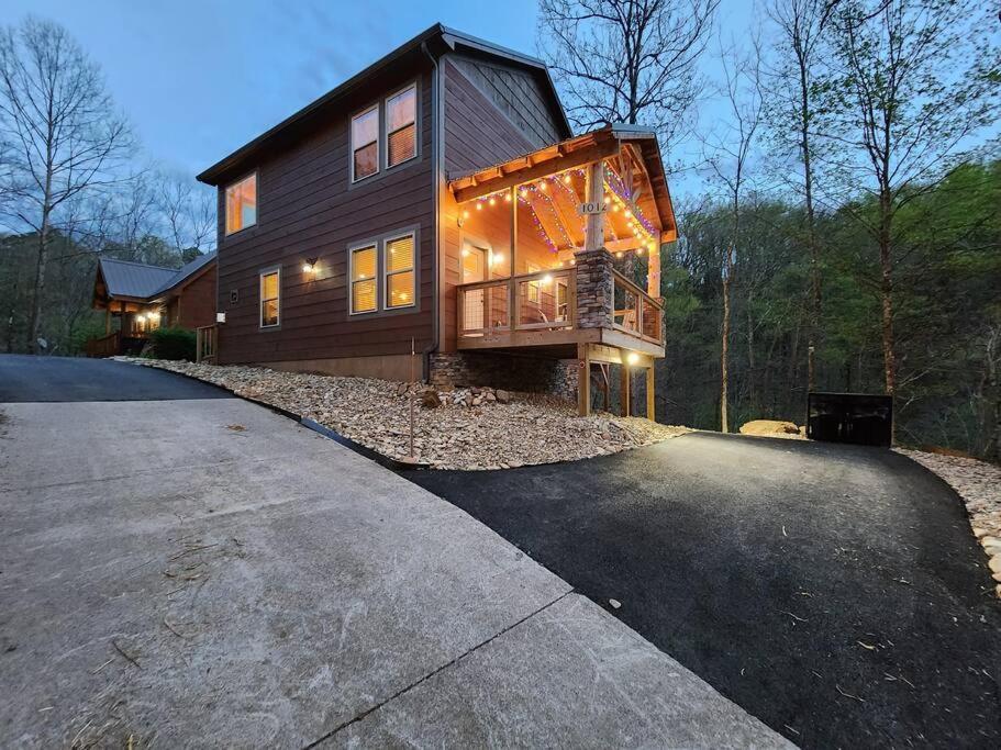 Dancing Bear Cabin- Relax & Enjoy! Sevierville Extérieur photo
